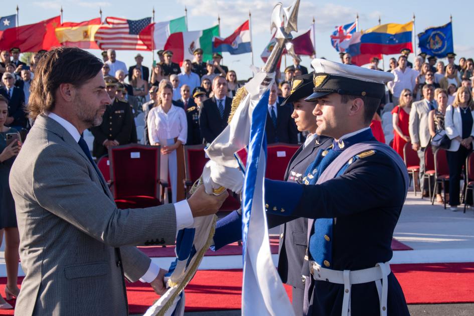 Cierre de cursos de la Escuela Militar de Aeronáutica