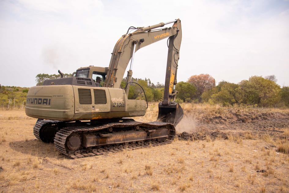 Ejército inició tareas en apoyo con limpieza de tajamares 