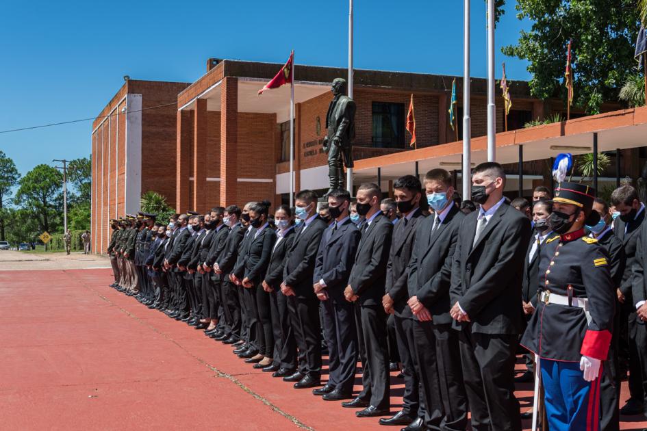 Comienzo de cursos en Escuela Militar Comienzo de cursos en Escuela Militar