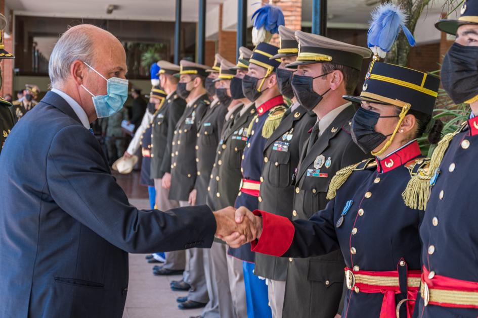 Comienzo de cursos en Escuela Militar Comienzo de cursos en Escuela Militar
