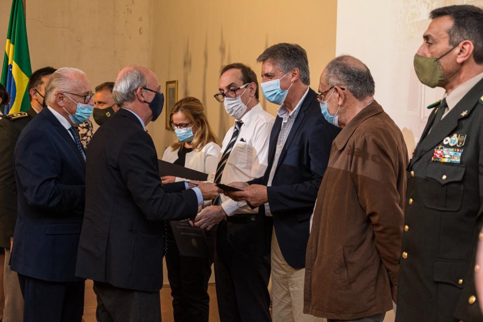Clausura de Cursos de la Maestría en Estrategia Nacional y del Posgrado en Inteligencia Estratégica Clausura de Cursos de la Maestría en Estrategia Nacional y del Posgrado en Inteligencia Estratégica
