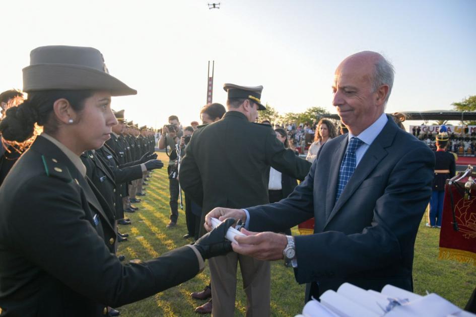 Cierre de cursos 2022 en Escuela Militar Cierre de cursos 2022 en Escuela Militar