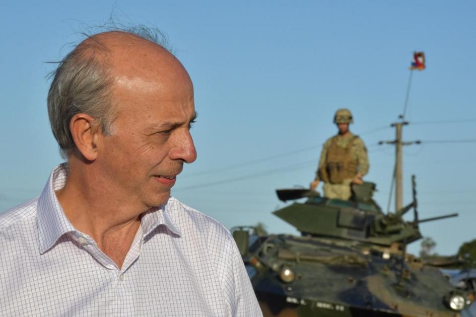 Ministro de Defensa Nacional, Javier García Ministro de Defensa Nacional, Javier García