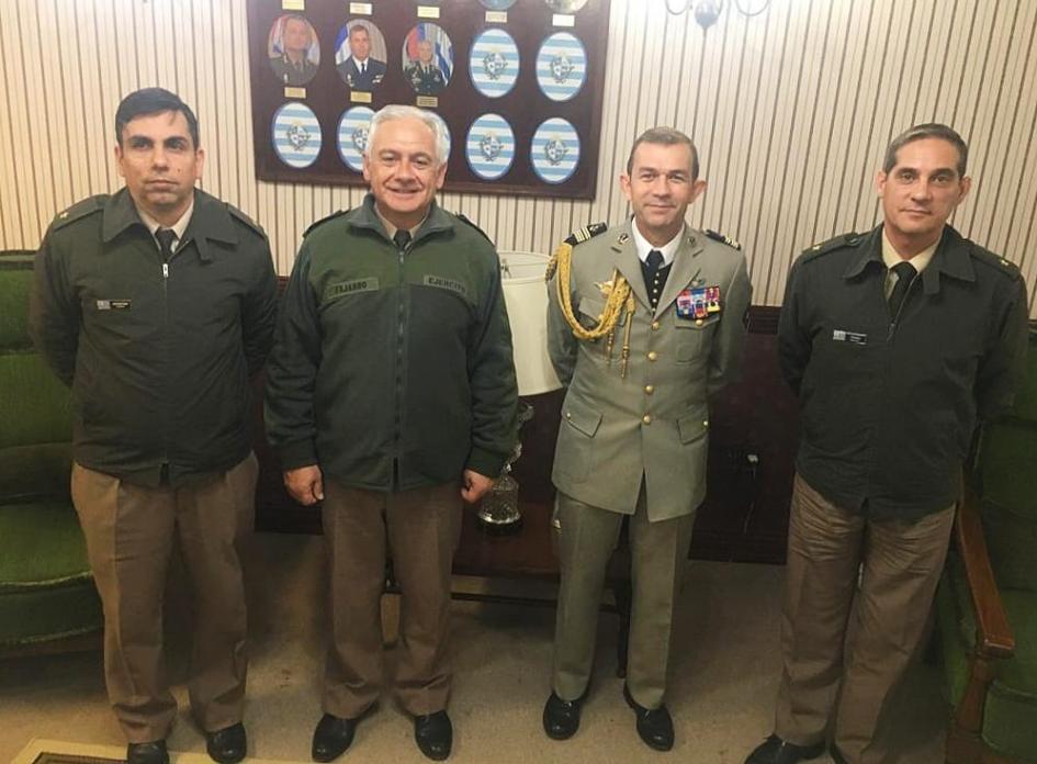 VISITA DEL AGREGADO DE DEFENSA DE LA EMBAJADA DE FRANCIA VISITA AGREGADO DE DEFENSA