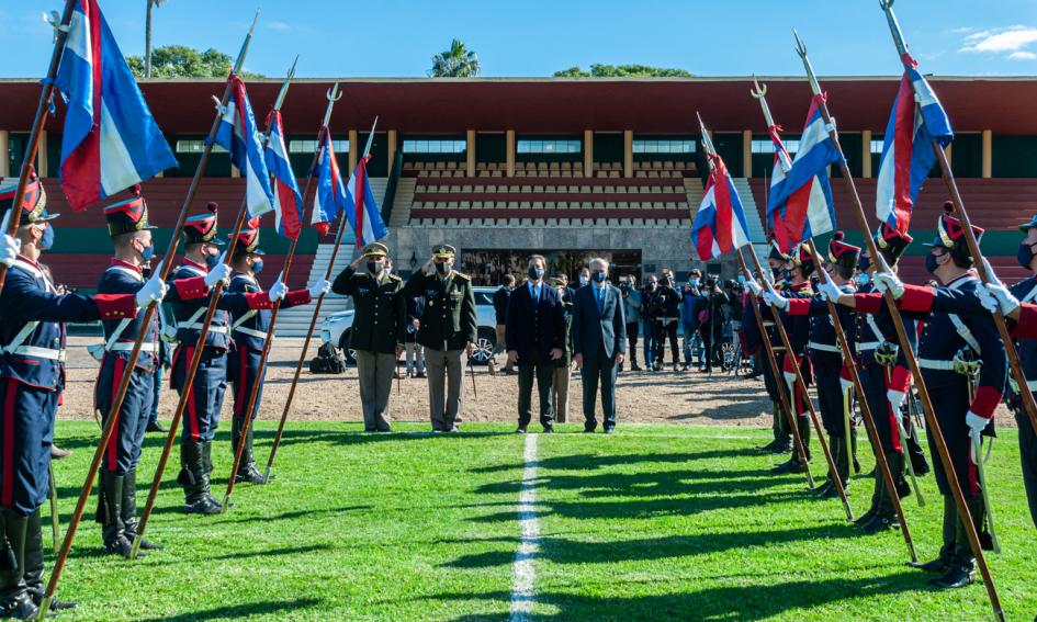 Acto del 210 aniversario del Ejército Nacional