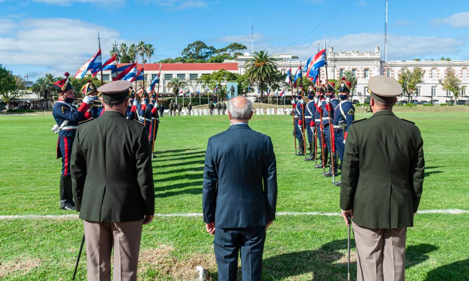 Acto del 210 aniversario del Ejército Nacional