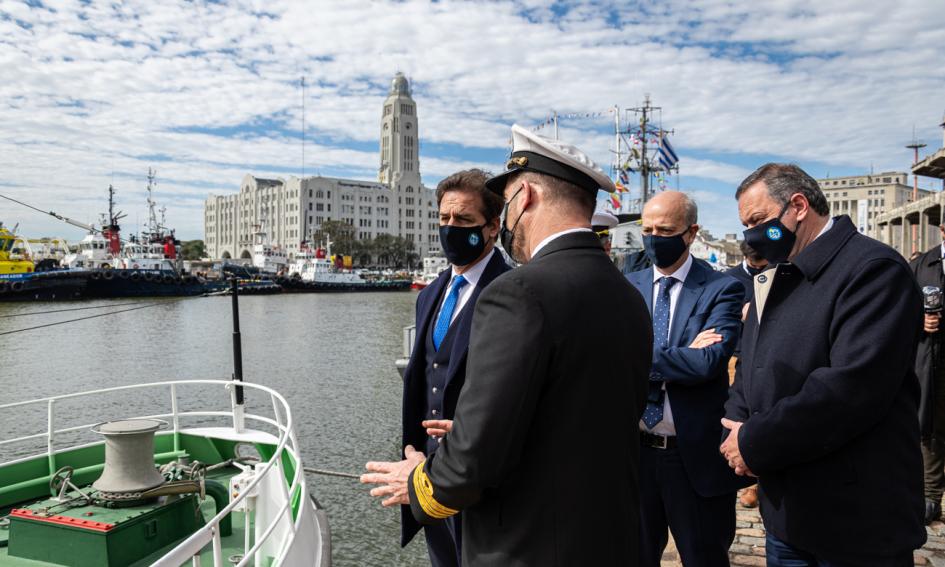 Acto por aniversario de las Fuerzas del Mar