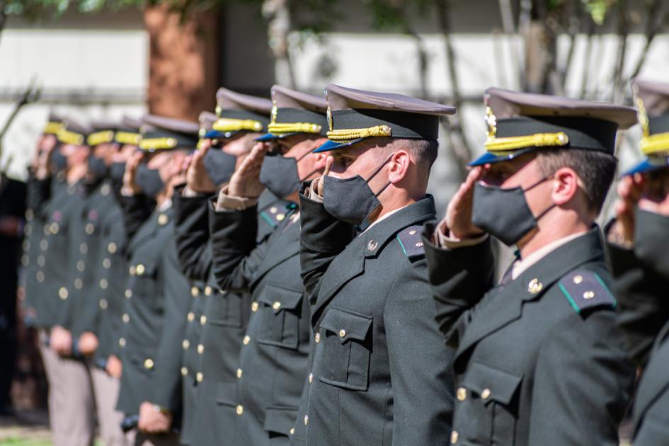 Alumnos de Escuela Militar