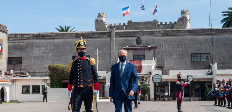 Conmemoración del 170 aniversario de la muerte del prócer José Artigas