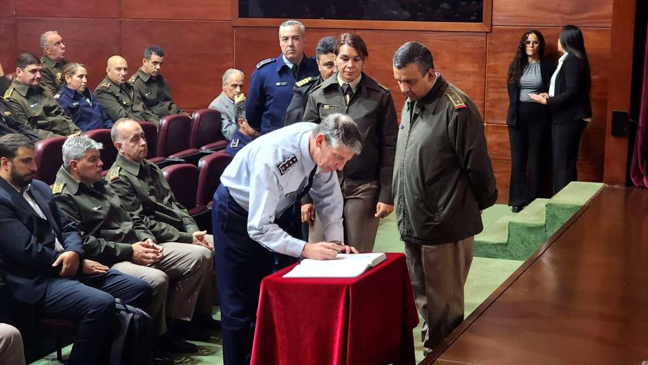 Firma del acta. Clausura del Curso. Firma del acta. Clausura del Curso.