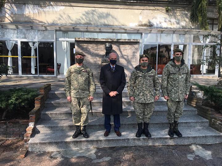 Visita del ministro a ENOPU Visita del ministro a ENOPU