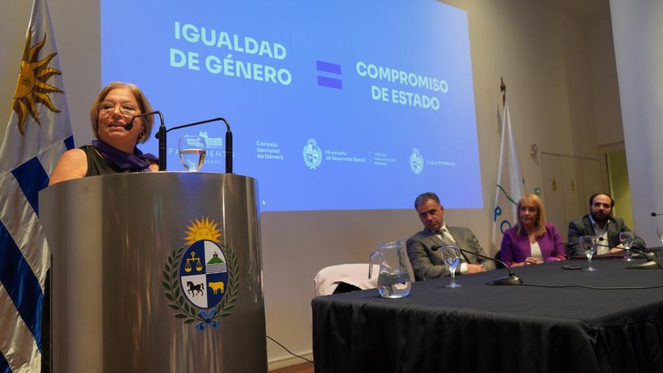 Presentación de los compromisos de Estado en materia de políticas de género. Presentación de los compromisos de Estado en materia de políticas de género.