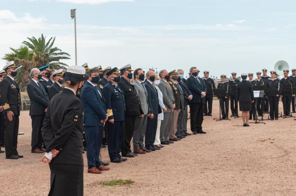 Autoridades en celebración del día de la Armada Nacional Autoridades en celebración del día de la Armada Nacional
