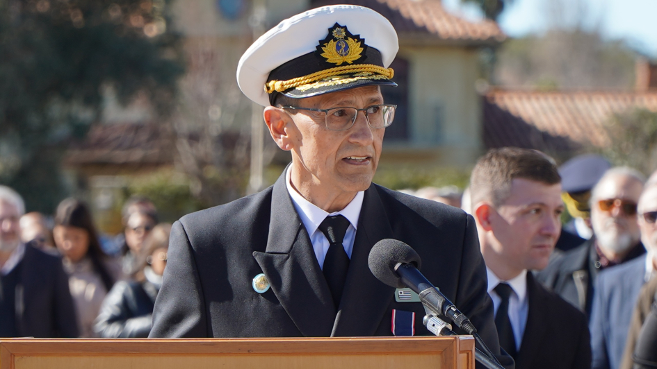 Asumió el nuevo comandante en jefe de la Armada Nacional Asumió el nuevo comandante en jefe de la Armada Nacional