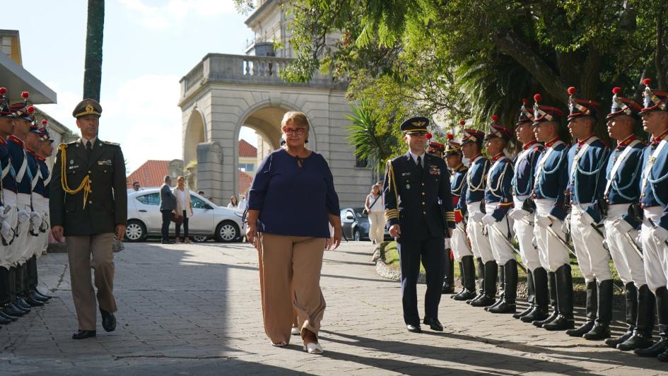 Asunción ministra de Defensa Sandra Lazo Asunción ministra de Defensa Sandra Lazo