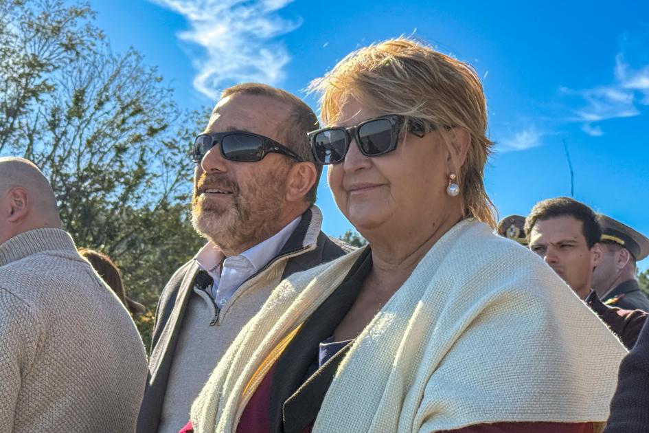 Bicentenario del Desembarco de los Treinta y Tres Orientales Bicentenario del Desembarco de los Treinta y Tres Orientales