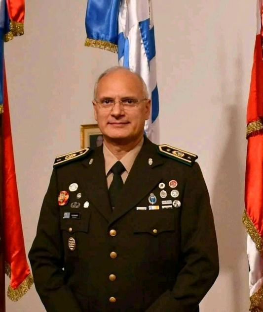 El Cnel. Esteban Gámbaro obtiene título de Doctor en Proyectos El Cnel. Esteban Gámbaro obtiene título de Doctor en Proyectos