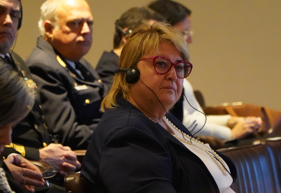 Conferencia «Construyendo la identidad»