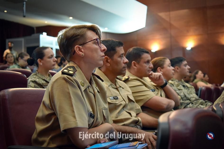 Conferencia Internacional Mujeres y Operaciones de Paz de la ONU Conferencia Internacional Mujeres y Operaciones de Paz de la ONU