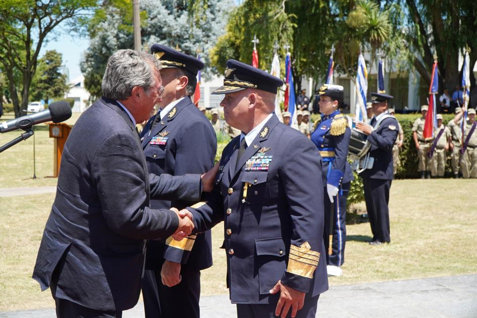 Asunción nuevo comandante en jefe de la Fuerza Aérea Asunción nuevo comandante en jefe de la Fuerza Aérea