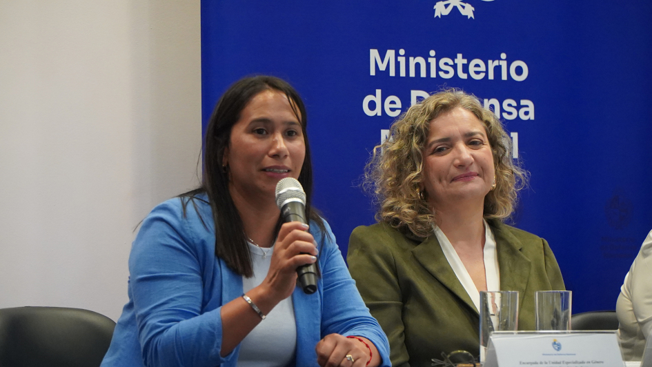 Homenaje y reconocimiento al personal femenino del Ministerio de Defensa Nacional