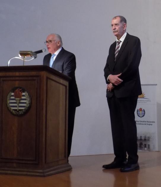 Ceremonia de apertura de cursos en el CALEN