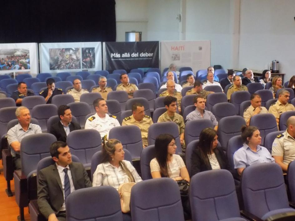 Ceremonia de entrega de certificados correspondiente a los Cursos de Extensión Académica del año 2019