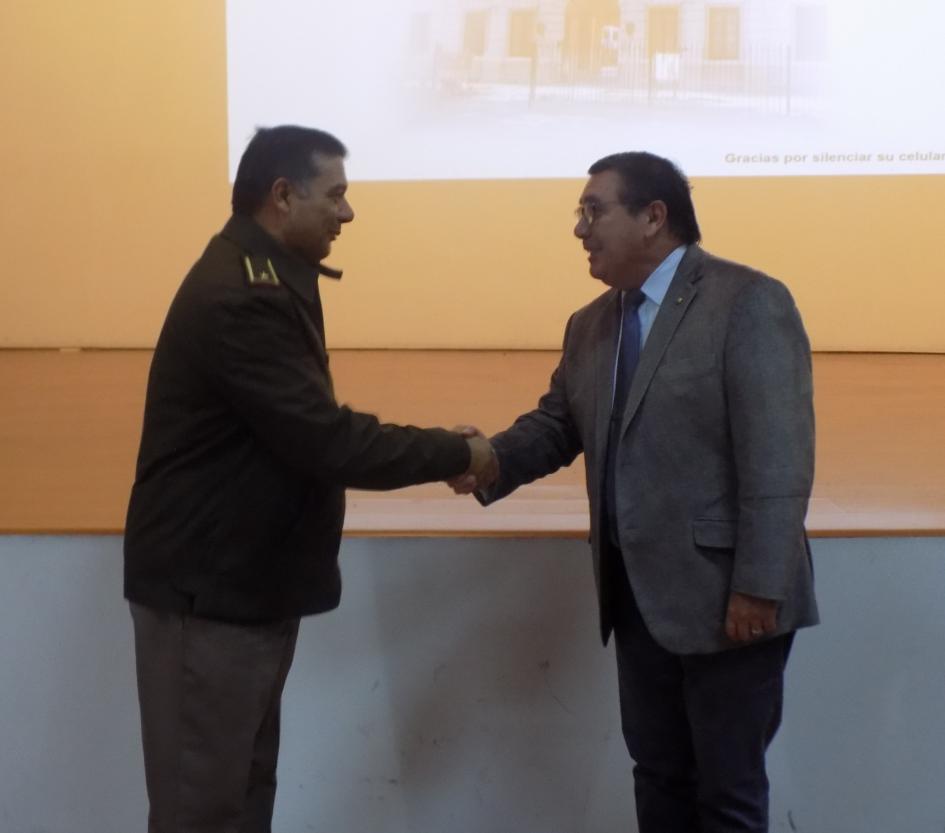 Relevo del Director del Programa de Maestrías del C.AL.E.N. Relevo del Director del Programa de Maestrías del C.AL.E.N.