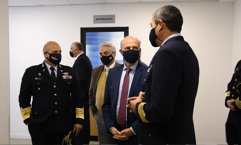 Ministro de Defensa Nacional, Javier García junto a autoridades Ministro de Defensa Nacional, Javier García junto a autoridades