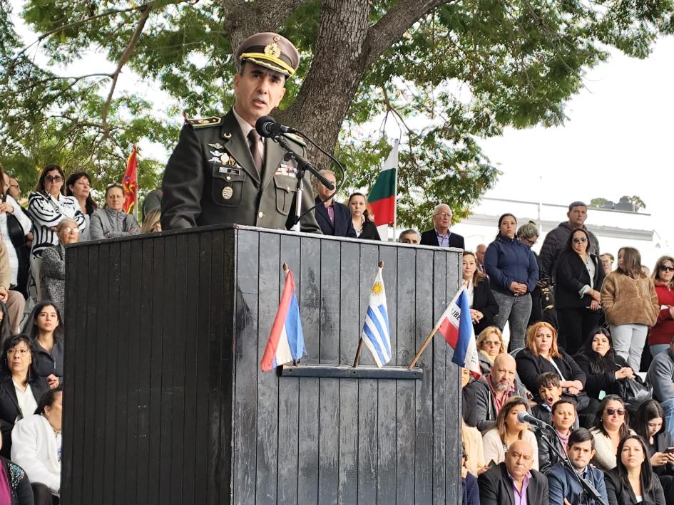 77.° aniversario del Liceo Militar «Gral. Artigas»