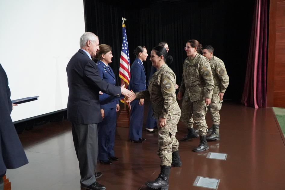 Taller Mujer, Paz y Seguridad Taller Mujer, Paz y Seguridad
