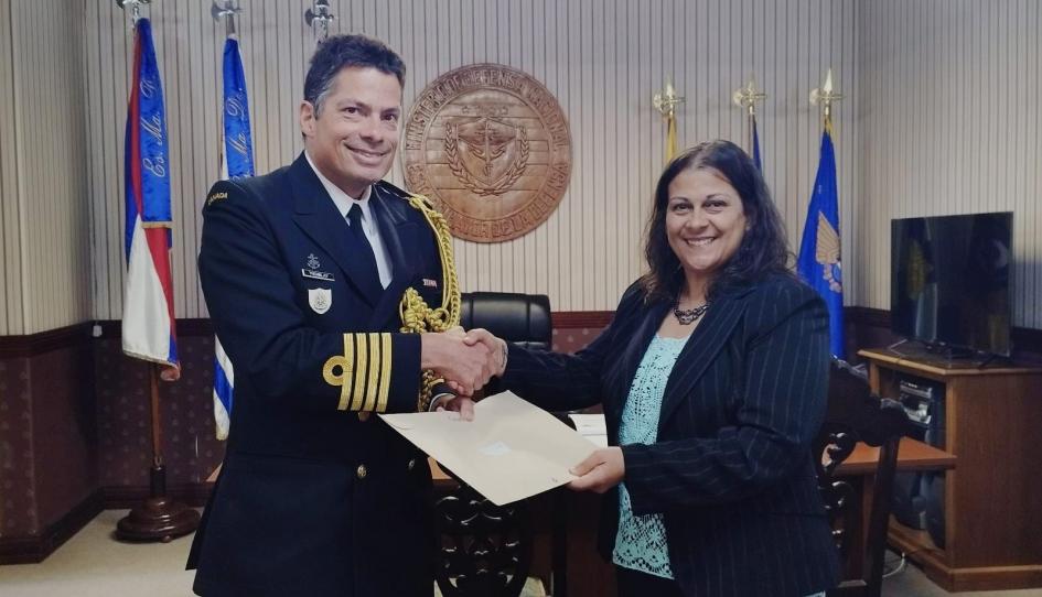 Felicitaciones Sgto1o Rosario Fernández ESMADE Cso. Inglés Largo