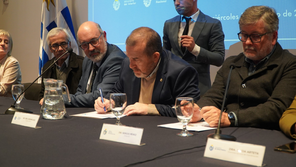 Firma de convenio del Observatorio Nacional de Seguridad y Salud en el Trabajo Firma de convenio del Observatorio Nacional de Seguridad y Salud en el Trabajo