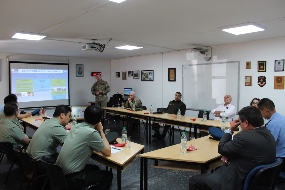 Visita de la Delegación del Ministerio de Defensa de China
