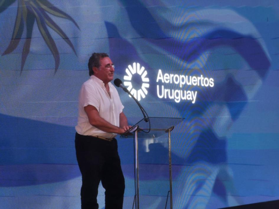 Se inauguró el Aeropuerto Internacional de Durazno Se inauguró el Aeropuerto Internacional de Durazno