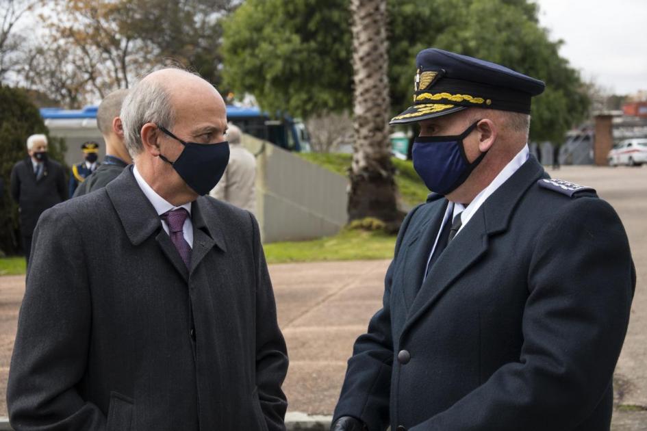 Ministro de Defensa Nacional y Comandante en Jefe de la Fuerza Aérea 