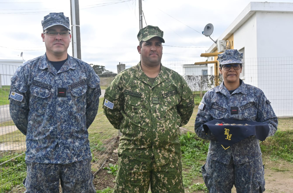 Armada Nacional entregó dos viviendas del complejo "Nuestro Mar" Armada Nacional entregó dos viviendas del complejo "Nuestro Mar"