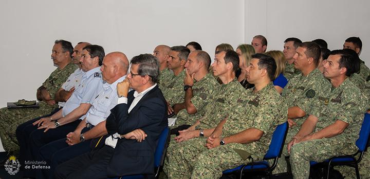 Autoridades presentes en la capacitación sobre patrullaje en la frontera