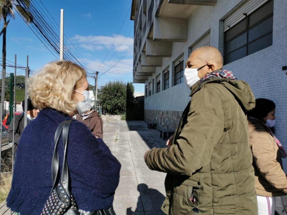Traslado de 29 personas que el MIDES había alojado temporalmente en el Palacio Peñarol hasta su nuevo hogar en Sayago Traslado de 29 personas que el MIDES había alojado temporalmente en el Palacio Peñarol hasta su nuevo hogar en Sayago