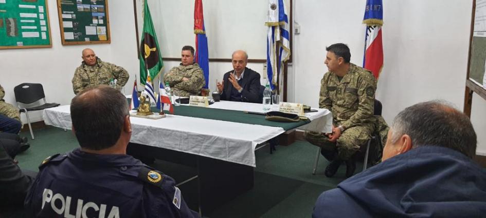 Reunión ministro García en Salto Reunión ministro García en Salto