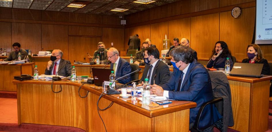 Ministro de Defensa, Javier García en Comisión de Presupuesto Ministro de Defensa, Javier García en Comisión de Presupuesto