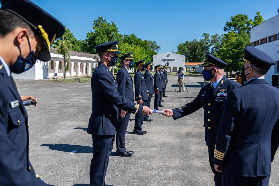 Clausura de cursos Escuela Militar de Aeronáutica