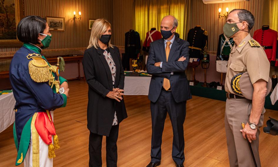Asunción de nueva jefa del Batallón Florida, Tte. Cnel. Ana Lucas Asunción de nueva jefa del Batallón Florida, Tte. Cnel. Ana Lucas