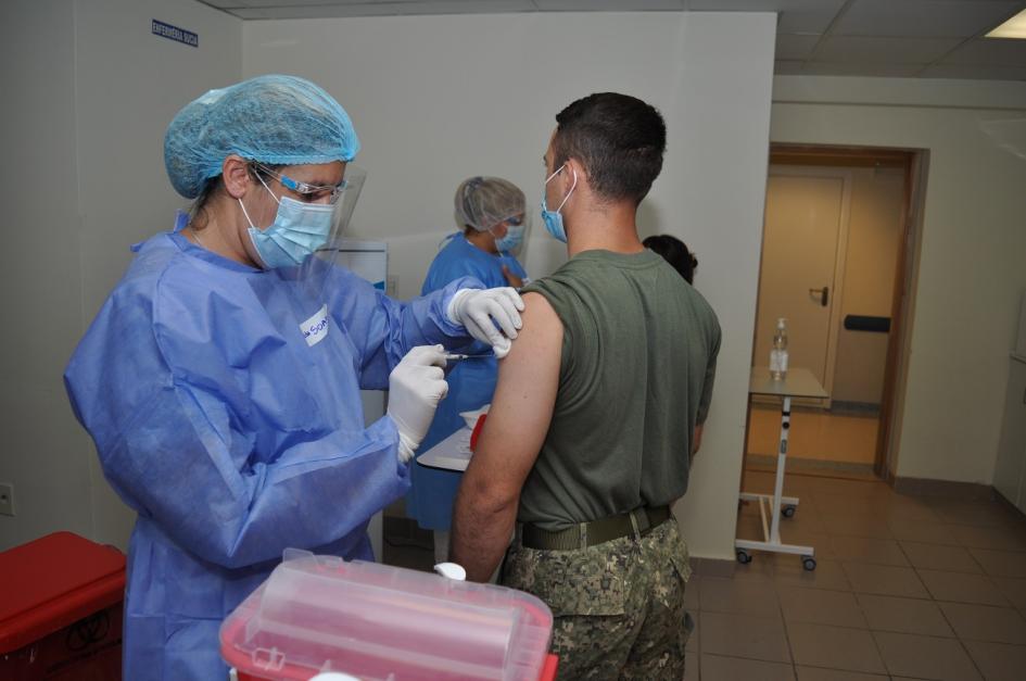 Vacunación de militares Vacunación de militares