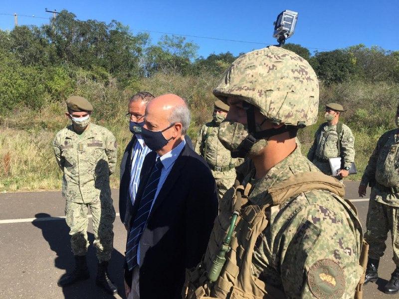 Visita ministro de Defensa a departamento de Artigas