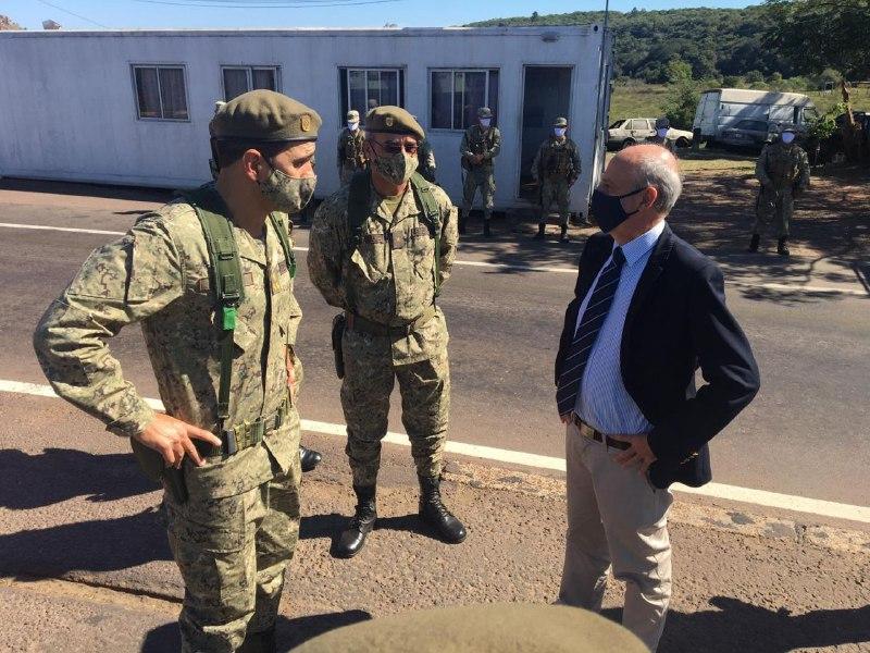 Visita ministro de Defensa a departamento de Artigas