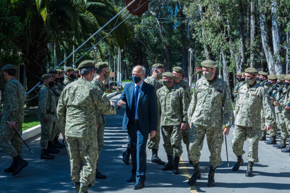 Relevo de grupo de efectivos del Ejército en Sinaí