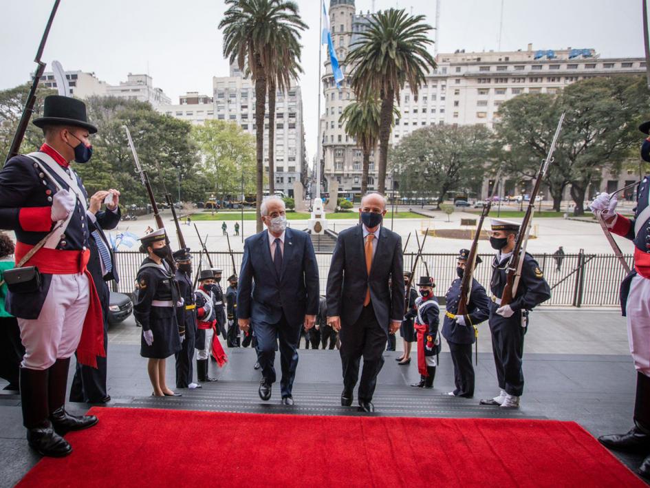 Ministros de Defensa Arg Uru Ministros de Defensa Arg Uru