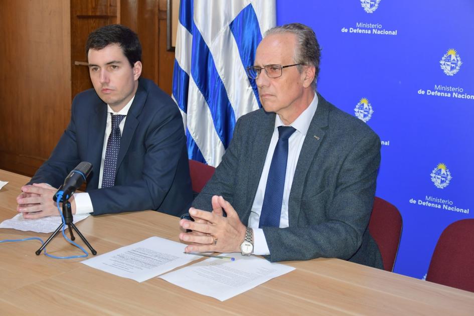 Séptimo Diálogo Político-Estratégico entre Uruguay y Portugal en Defensa Subdirector del MDN, Cipriano Goñi y Dtor. de Política y Defensa, Mag. Daniel Locattelli