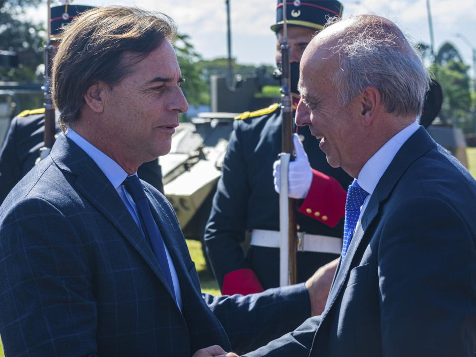 Acto de clausura de cursos de la Escuela Militar Acto de clausura de cursos de la Escuela Militar
